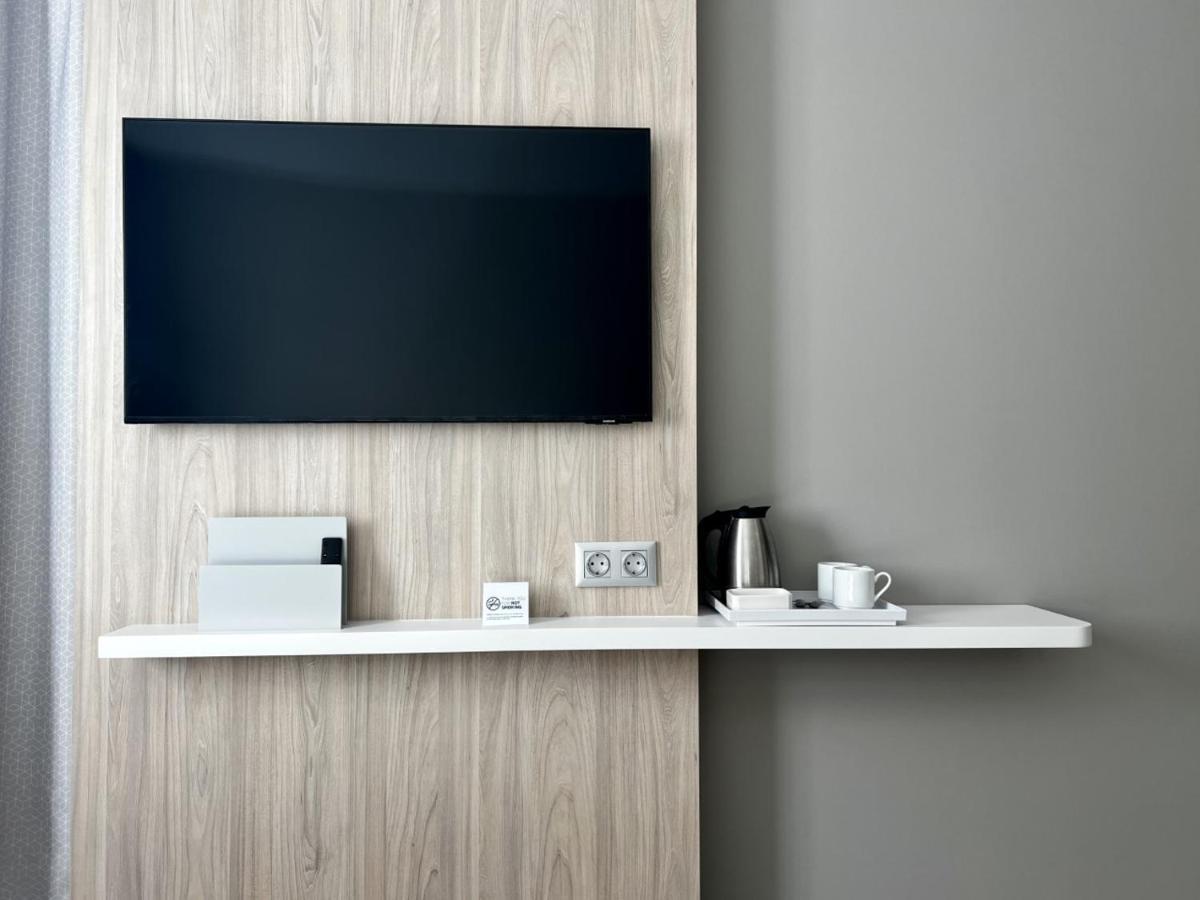 Holiday Inn Express - Madrid - Airport By Ihg Ngoại thất bức ảnh