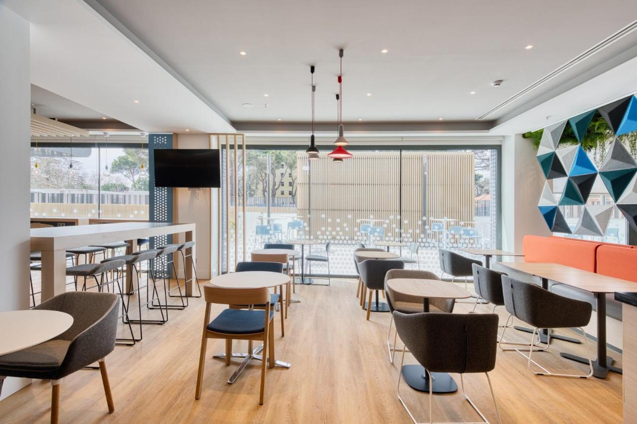 Holiday Inn Express - Madrid - Airport By Ihg Ngoại thất bức ảnh