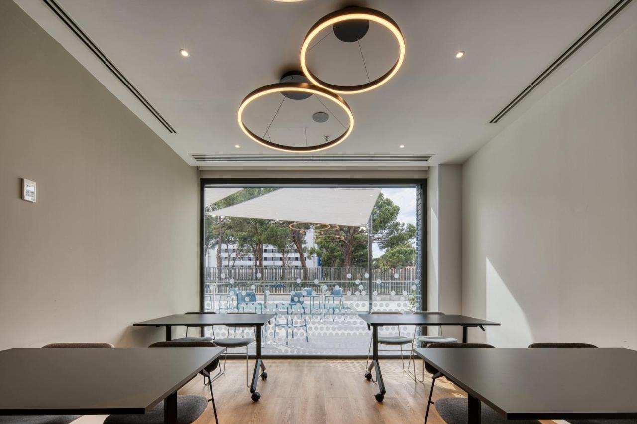 Holiday Inn Express - Madrid - Airport By Ihg Ngoại thất bức ảnh